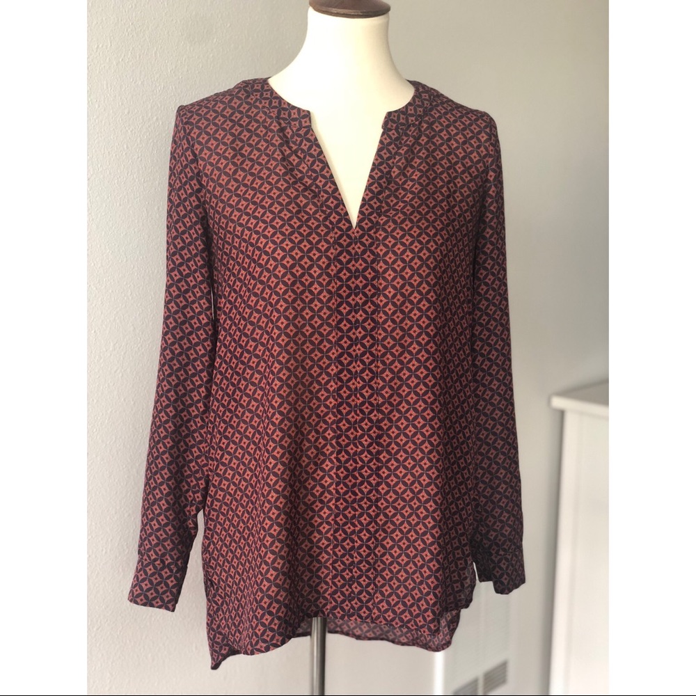 Harlowe & Graham long sleeved tunic top